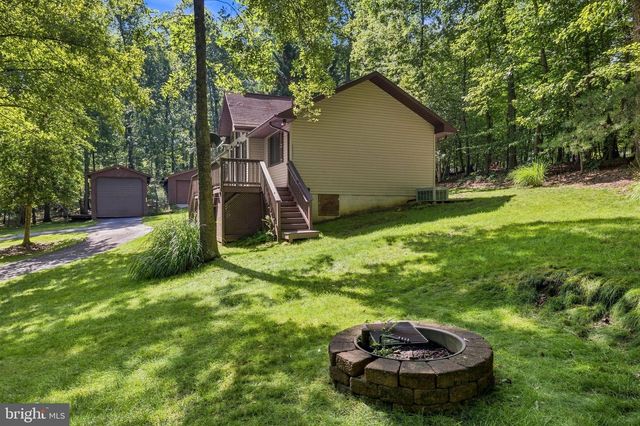 106 N TIMBER TRIBE, Mineral, VA 23117