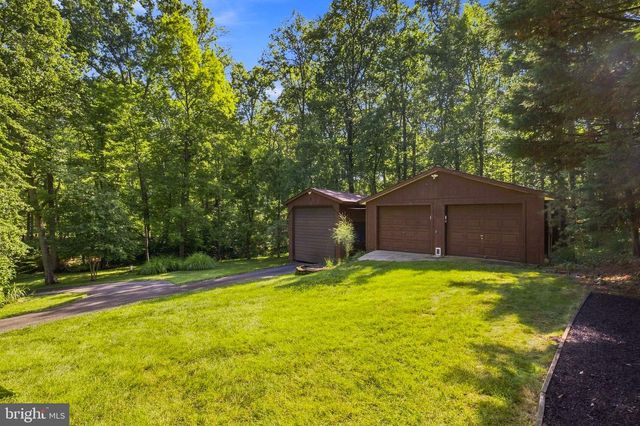 106 N TIMBER TRIBE, Mineral, VA 23117