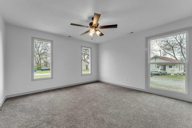 647 4th Street SE, Cleveland, TN 37311