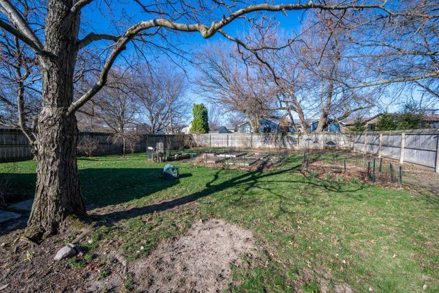 4518 Bridgetown Run, Fort Wayne, IN 46804