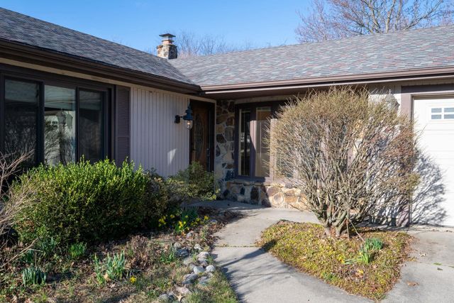 4518 Bridgetown Run, Fort Wayne, IN 46804