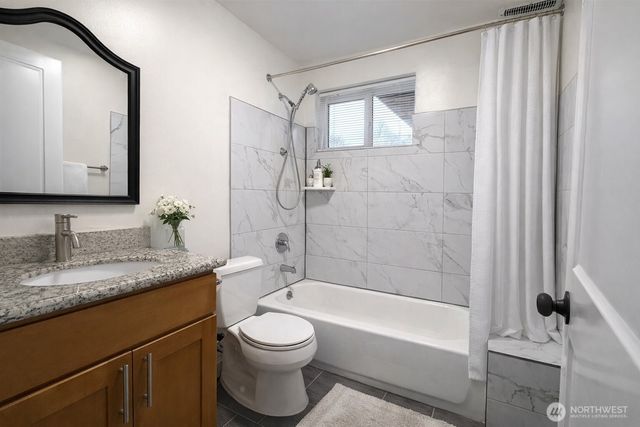 23504 110th place SE, Kent, WA 98031