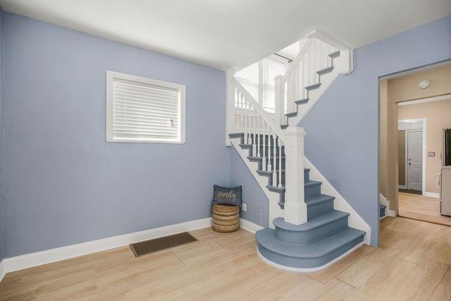 2112 E 36th Street, Kansas City, MO 64109