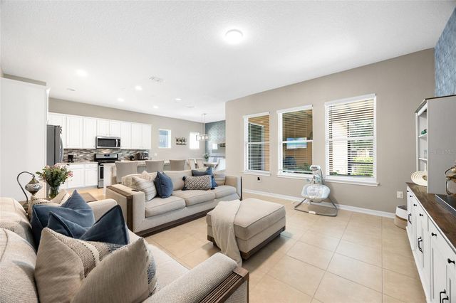17035 HARBOR OAK PARKWAY, Winter Garden, FL 34787