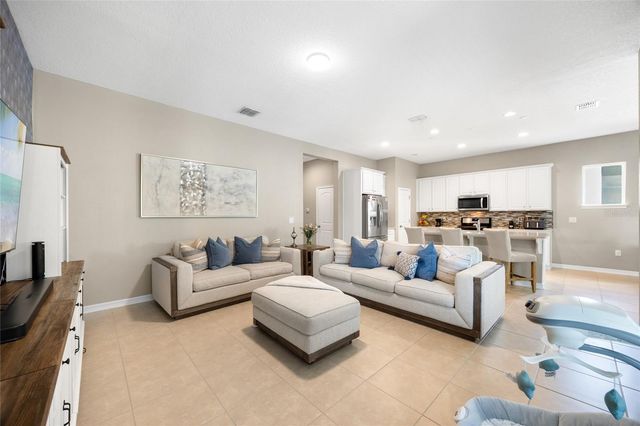 17035 HARBOR OAK PARKWAY, Winter Garden, FL 34787