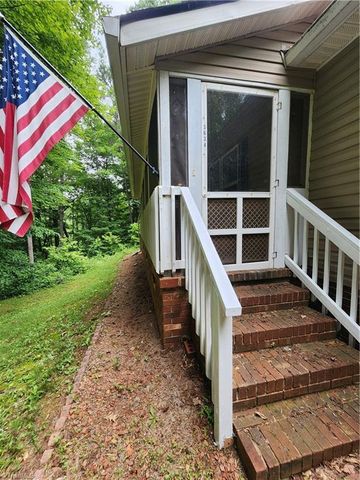 3634 Shoals Road, East Bend, NC 27018