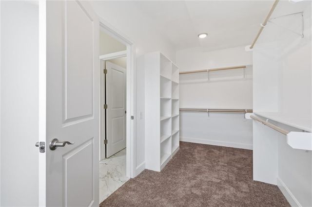7402 Palmer Avenue, Kansas City, MO 64133