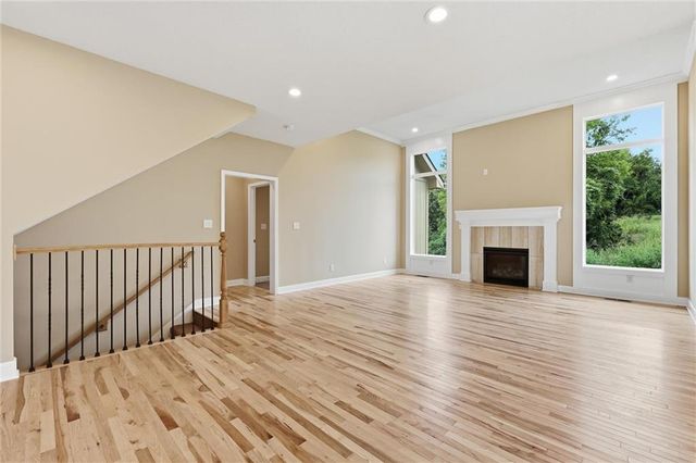 7402 Palmer Avenue, Kansas City, MO 64133