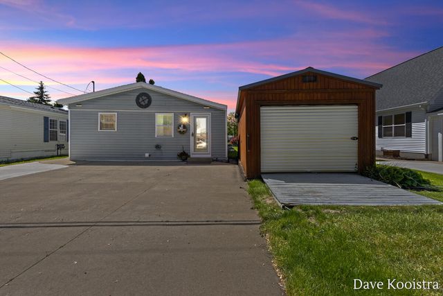 4356 Lynden Road, Barry Twp, MI 49344