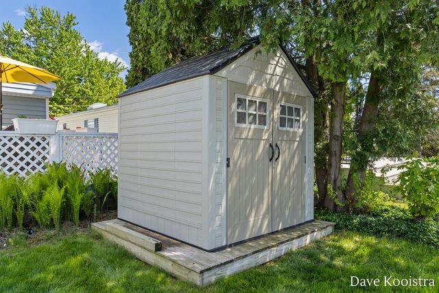 4356 Lynden Road, Barry Twp, MI 49344