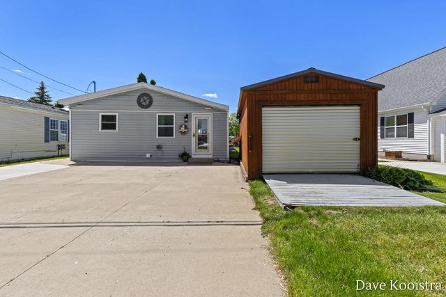 4356 Lynden Road, Barry Twp, MI 49344