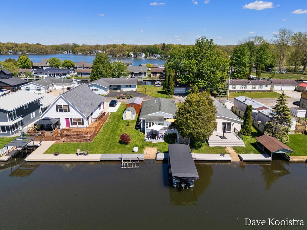 4356 Lynden Road, Barry Twp, MI 49344