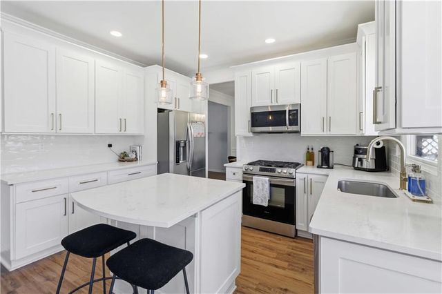 1230 Chadwick Point Drive, Lawrenceville, GA 30043