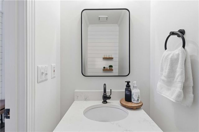 1230 Chadwick Point Drive, Lawrenceville, GA 30043