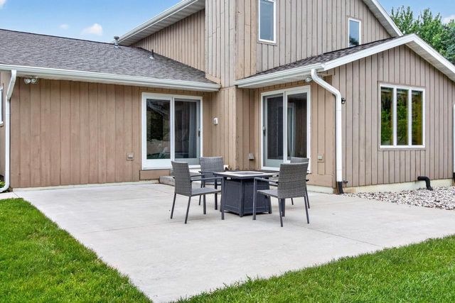 N2935 VALLEY VIEW DRIVE, Hortonville, WI 54944
