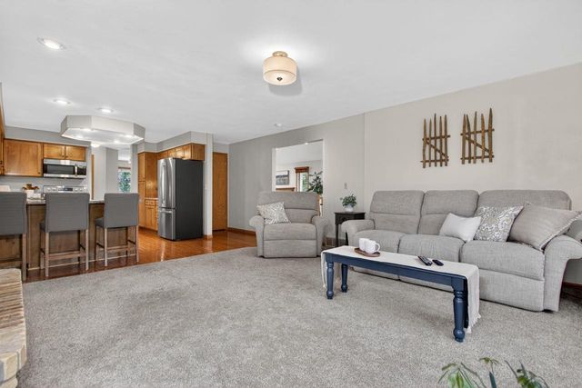 N2935 VALLEY VIEW DRIVE, Hortonville, WI 54944