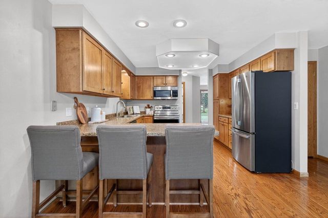 N2935 VALLEY VIEW DRIVE, Hortonville, WI 54944