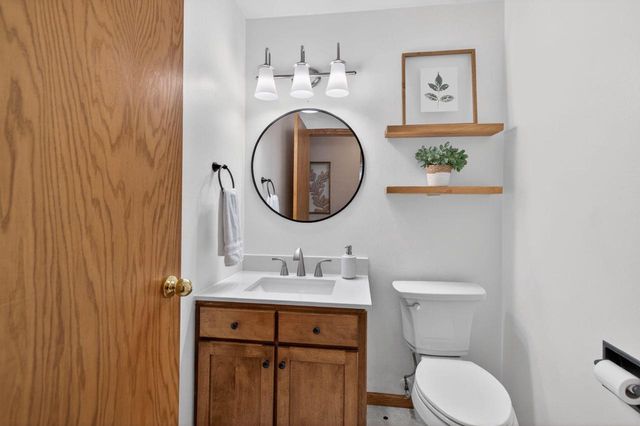 N2935 VALLEY VIEW DRIVE, Hortonville, WI 54944