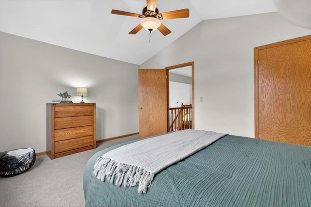 N2935 VALLEY VIEW DRIVE, Hortonville, WI 54944