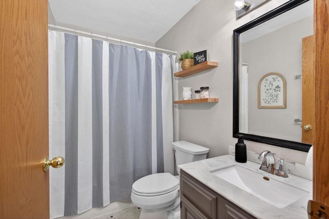 N2935 VALLEY VIEW DRIVE, Hortonville, WI 54944