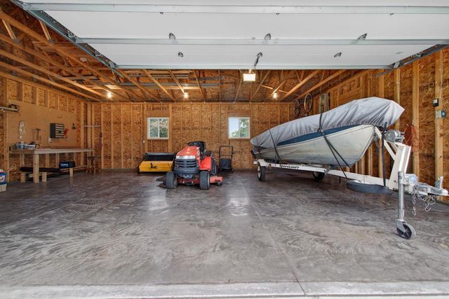 N2935 VALLEY VIEW DRIVE, Hortonville, WI 54944