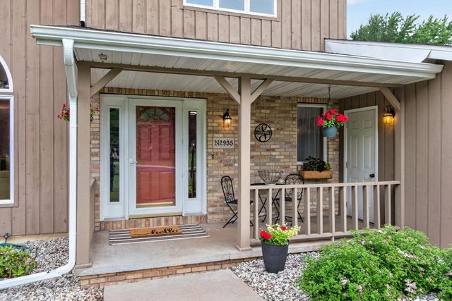 N2935 VALLEY VIEW DRIVE, Hortonville, WI 54944