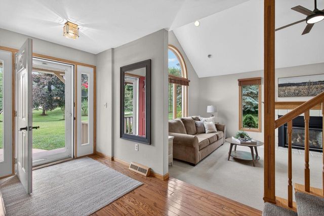 N2935 VALLEY VIEW DRIVE, Hortonville, WI 54944