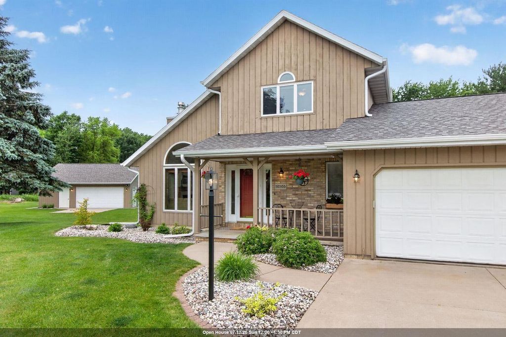 N2935 VALLEY VIEW DRIVE, Hortonville, WI 54944