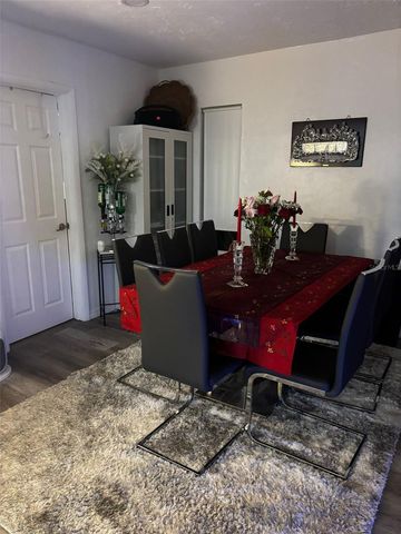 4127 28TH AVENUE N, St Petersburg, FL 33713