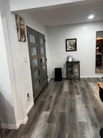 4127 28TH AVENUE N, St Petersburg, FL 33713