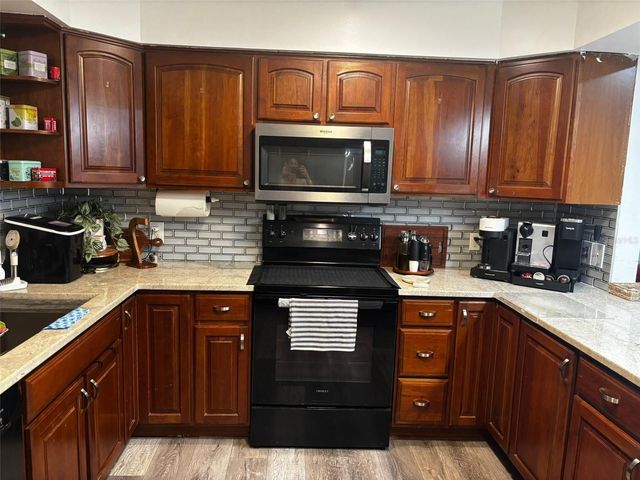 4127 28TH AVENUE N, St Petersburg, FL 33713