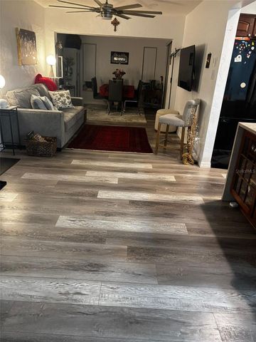 4127 28TH AVENUE N, St Petersburg, FL 33713