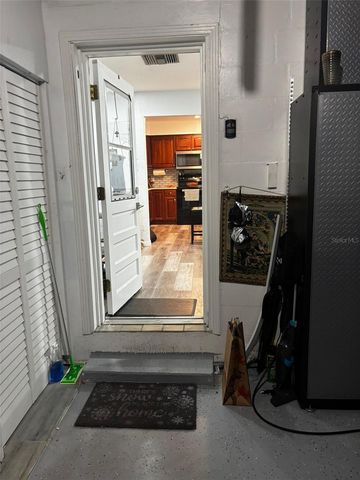 4127 28TH AVENUE N, St Petersburg, FL 33713