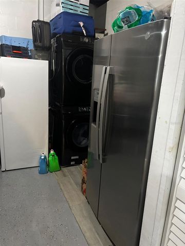 4127 28TH AVENUE N, St Petersburg, FL 33713