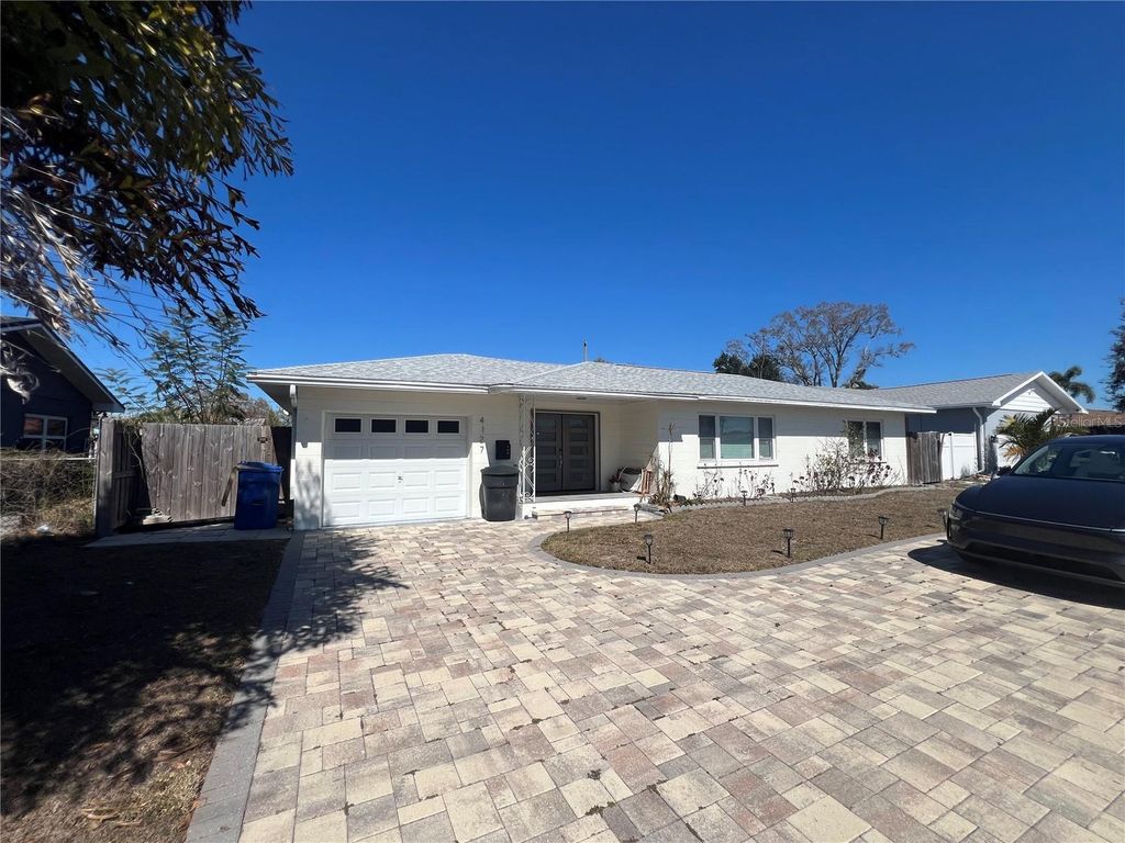4127 28TH AVENUE N, St Petersburg, FL 33713