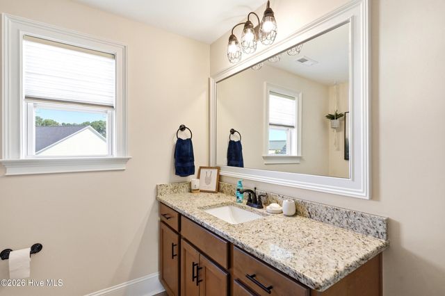 377 Spicer Lake Drive, Holly Ridge, NC 28445
