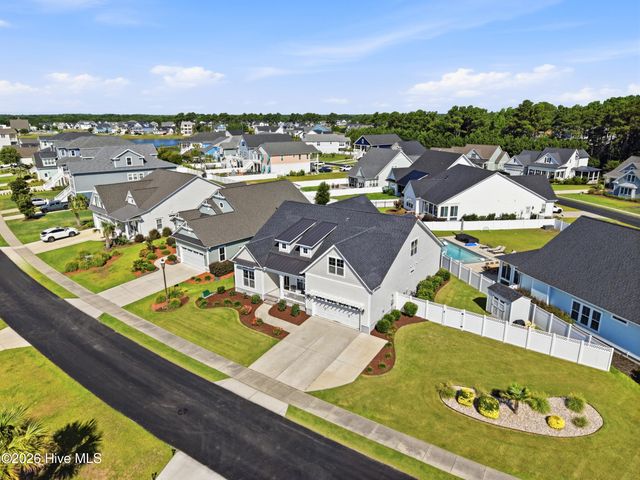 377 Spicer Lake Drive, Holly Ridge, NC 28445