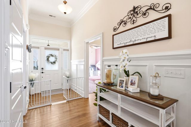 377 Spicer Lake Drive, Holly Ridge, NC 28445