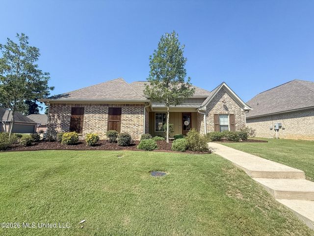 143 Magnolia Pl Circle, Brandon, MS 39047