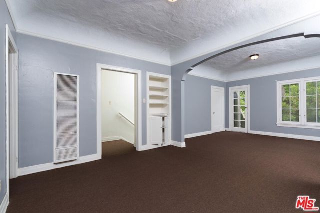 4056 W 21st Street, Los Angeles, CA 90018