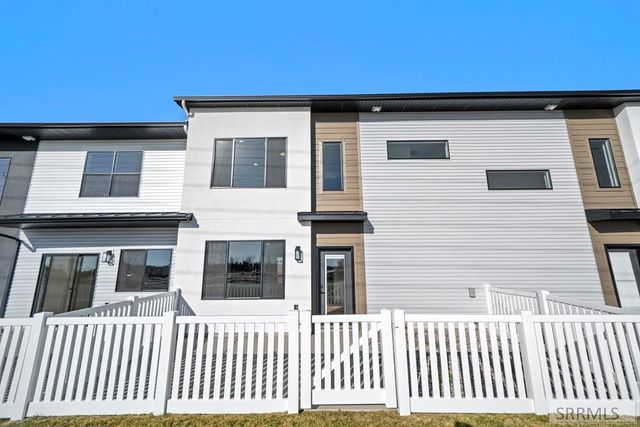 2149 Pebble Brook Court, Rexburg, ID 83440