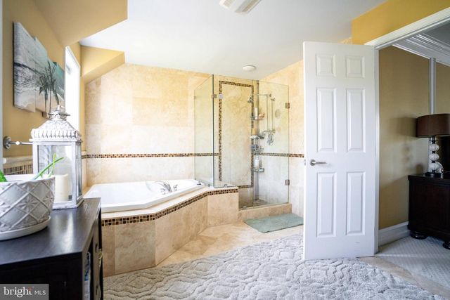 2704 WESTHAMPTON TER, Elizabethtown, PA 17022