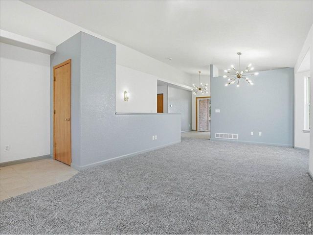 2065 36th Ave, Greeley, CO 80634