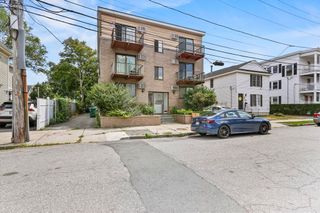 10-16 Stephen Street 1, Lynn, MA 01902