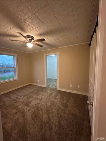 800 S Hickory Street, Salem, MO 65560