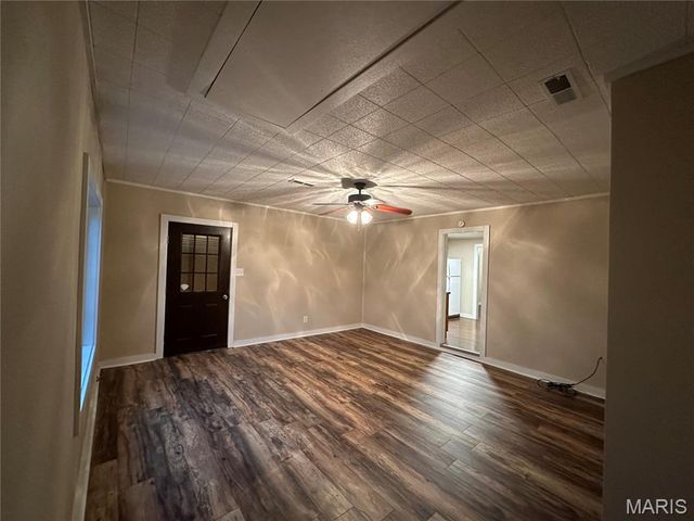 800 S Hickory Street, Salem, MO 65560