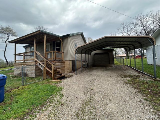 800 S Hickory Street, Salem, MO 65560