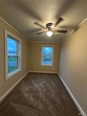 800 S Hickory Street, Salem, MO 65560