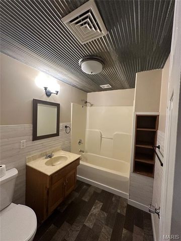 800 S Hickory Street, Salem, MO 65560