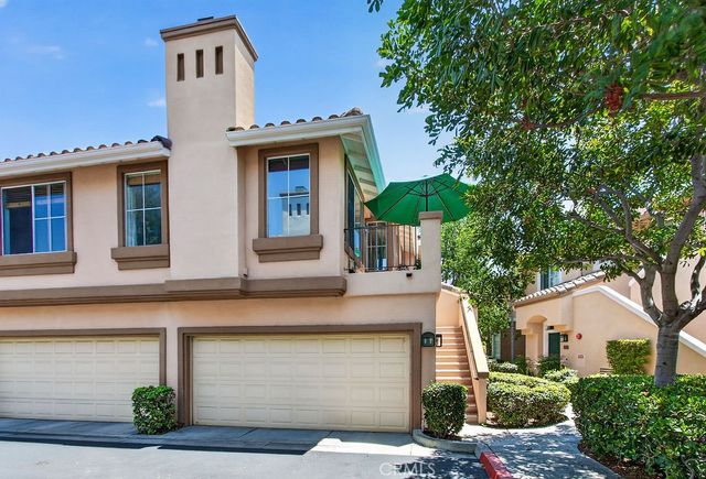 2600 Ladrillo Aisle, Irvine, CA 92606